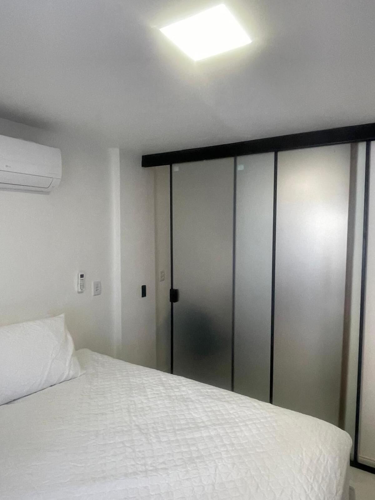 Flat Alto Padrao Moderno Frente A Localizacao Na Beira Mar