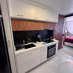 Flat alto padrão moderno frente a praia melhor localização na beira mar